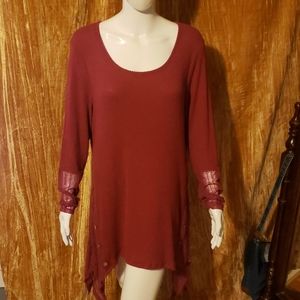 Long Sleeve shirt with Lace Accents